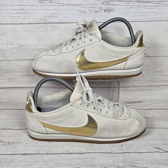 Nike Classic Cortez Women's Size 8.5 Suede Metallic Gold Running Shoes Sneakers - Picture 1 of 9